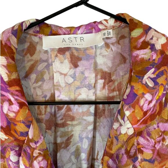 ASTR Tourist Button Down Top Rust‎ Magenta Floral Camp Collar XS - Picture 5 of 8